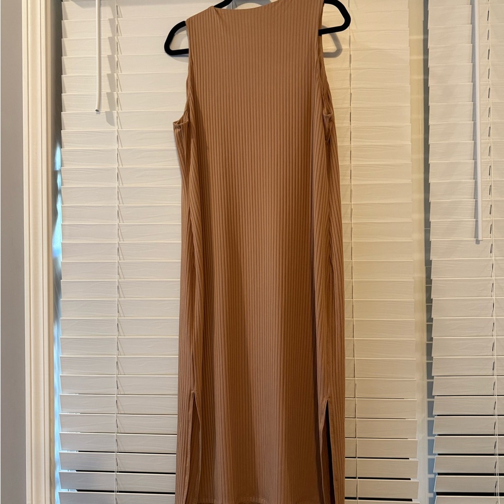 Elegant Tan Sleeveless Dress